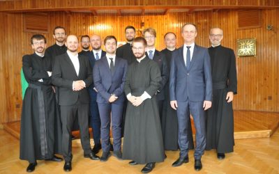 Jest nas więcej